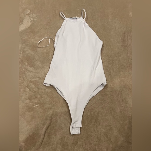 Zara Tops - Zara white body suit